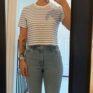 Abercrombie crop t shirt